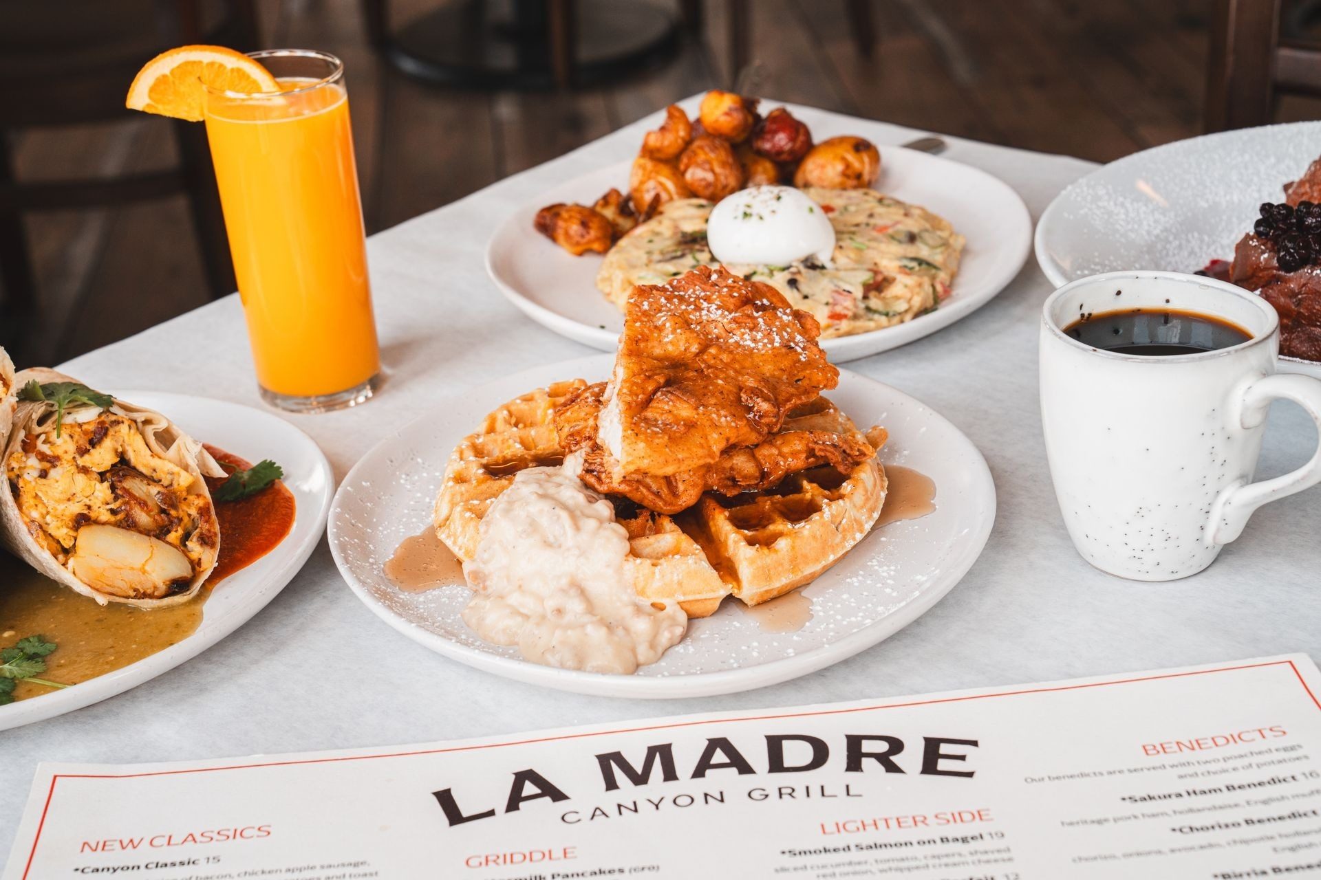 La Madre Canyon Grill